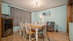 House, 2 Double Beds (Barefoot Bungalow) | Private kitchen - Barefoot Bungalow (Seaside)