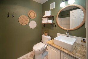 콘도, 킹사이즈침대 1개 및 소파베드 (Waters Edge 304) | 욕실