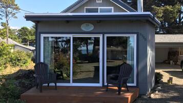 House, Multiple Beds (Woodley Beach House) | Exterior