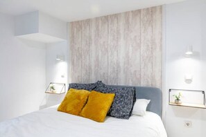 2 Schlafzimmer, Bügeleisen/Bügelbrett, Reisekinderbett, kostenloses WLAN