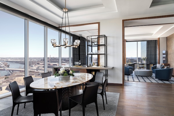 Premium bedding, down comforters, pillowtop beds, minibar