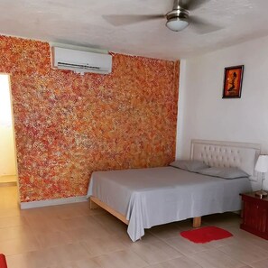 Individually furnished, free WiFi, bed sheets - Serapius Green (Sabana Grande De Boyá)