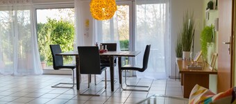 Apartment Oasis - Gemütliche Wohnung mit Garten