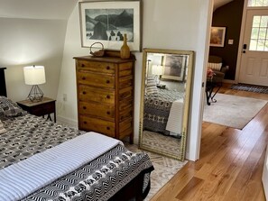 1 غرفة نوم ومكتب وواي فاي مجانًا وملاءات أسرّة