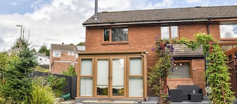 2 bedroom accommodation in Blaenavon