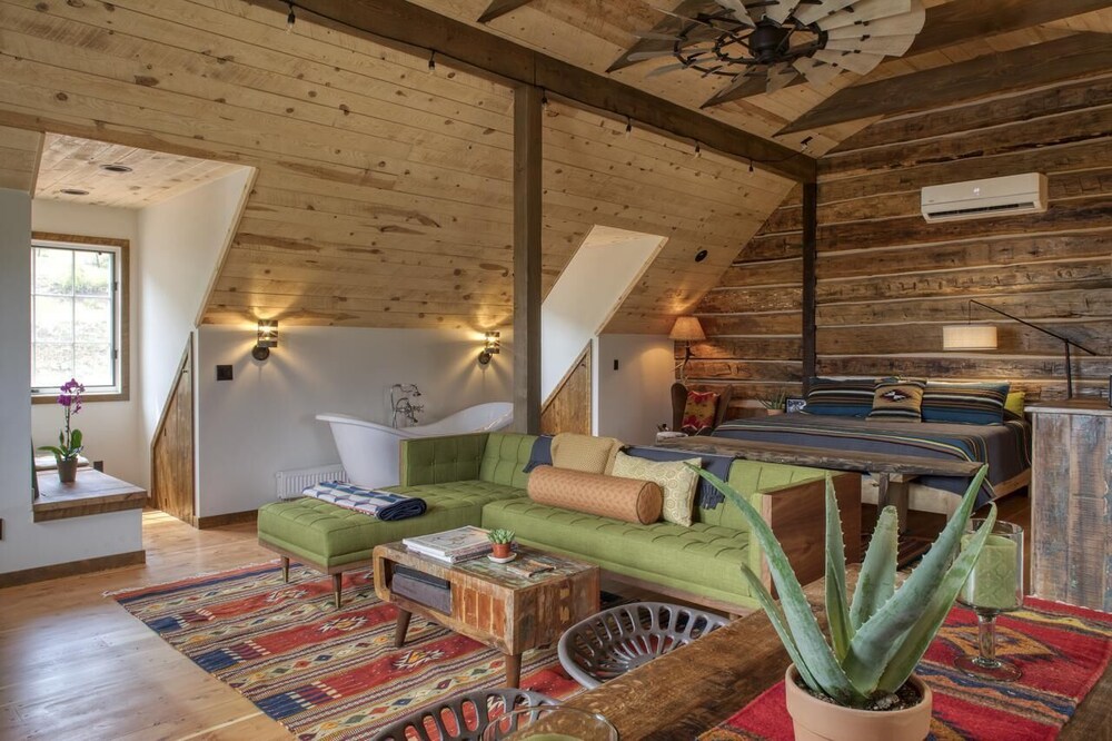 2 Star Hotels