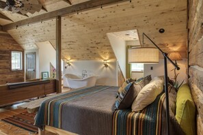 Suite estudio Signature, 1 cama de matrimonio grande con sofá cama, baño privado | Wifi gratis y ropa de cama