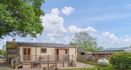 2 bedroom accommodation in Laverton, near Ripon