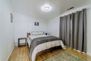 1 quarto, ferros/tábuas de passar roupa, Wi-Fi de cortesia