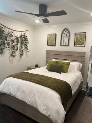 2 camere, una scrivania, ferro/asse da stiro, Wi-Fi