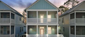 3 Master Bedrooms, 1/2 bath, 3 Pools, Hot Tub, Screened Porches w/epic Swings