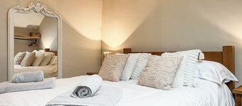 The Old Hayloft-UK39431