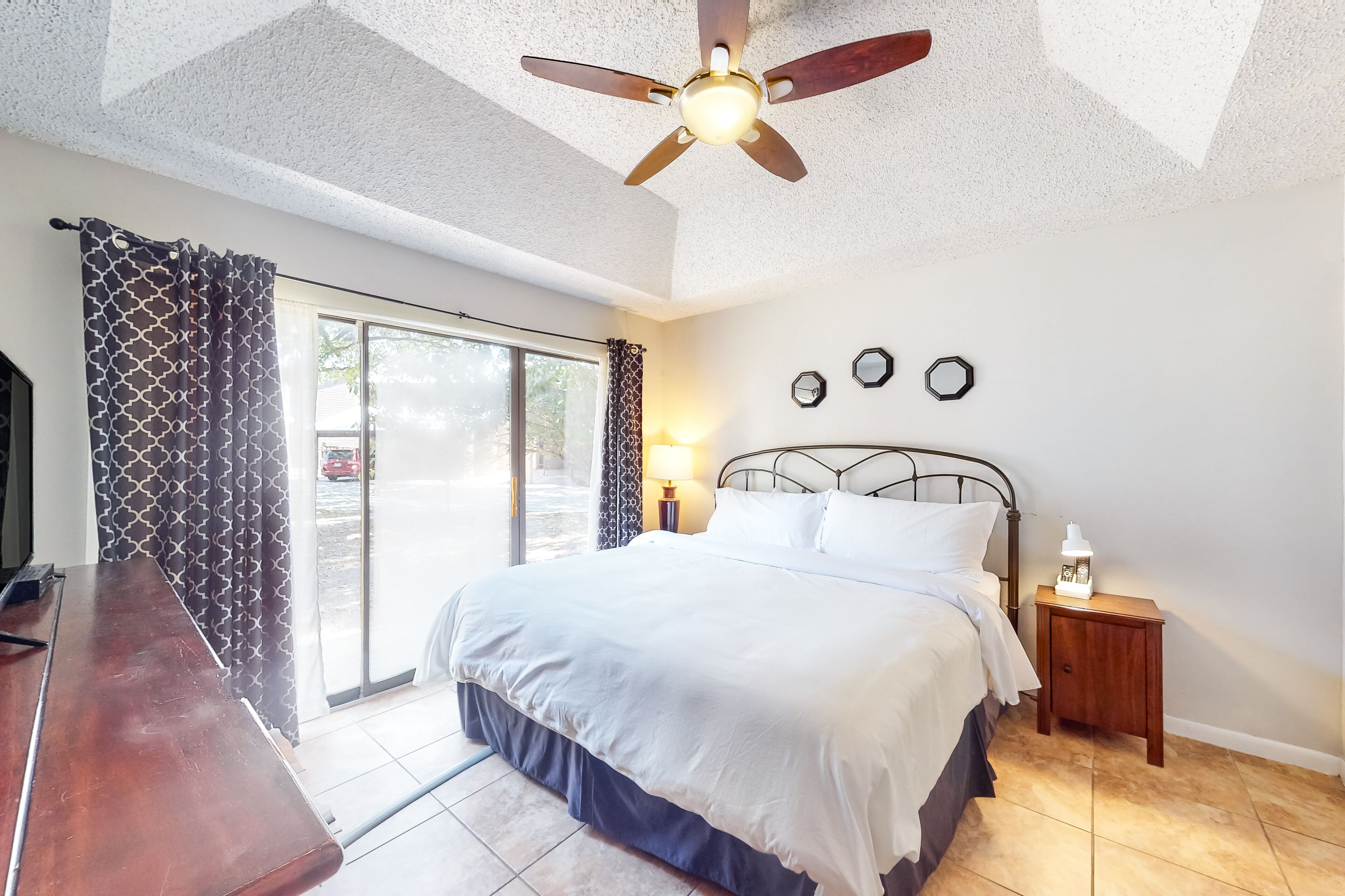 2 chambres, accès Internet, draps fournis