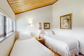 2 Schlafzimmer, Bügeleisen/Bügelbrett, Internetzugang, Bettwäsche