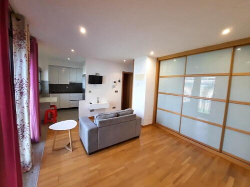 STUDIO IN FRONT OF LADEIRA BEACH, SABARIS, BAIONA.