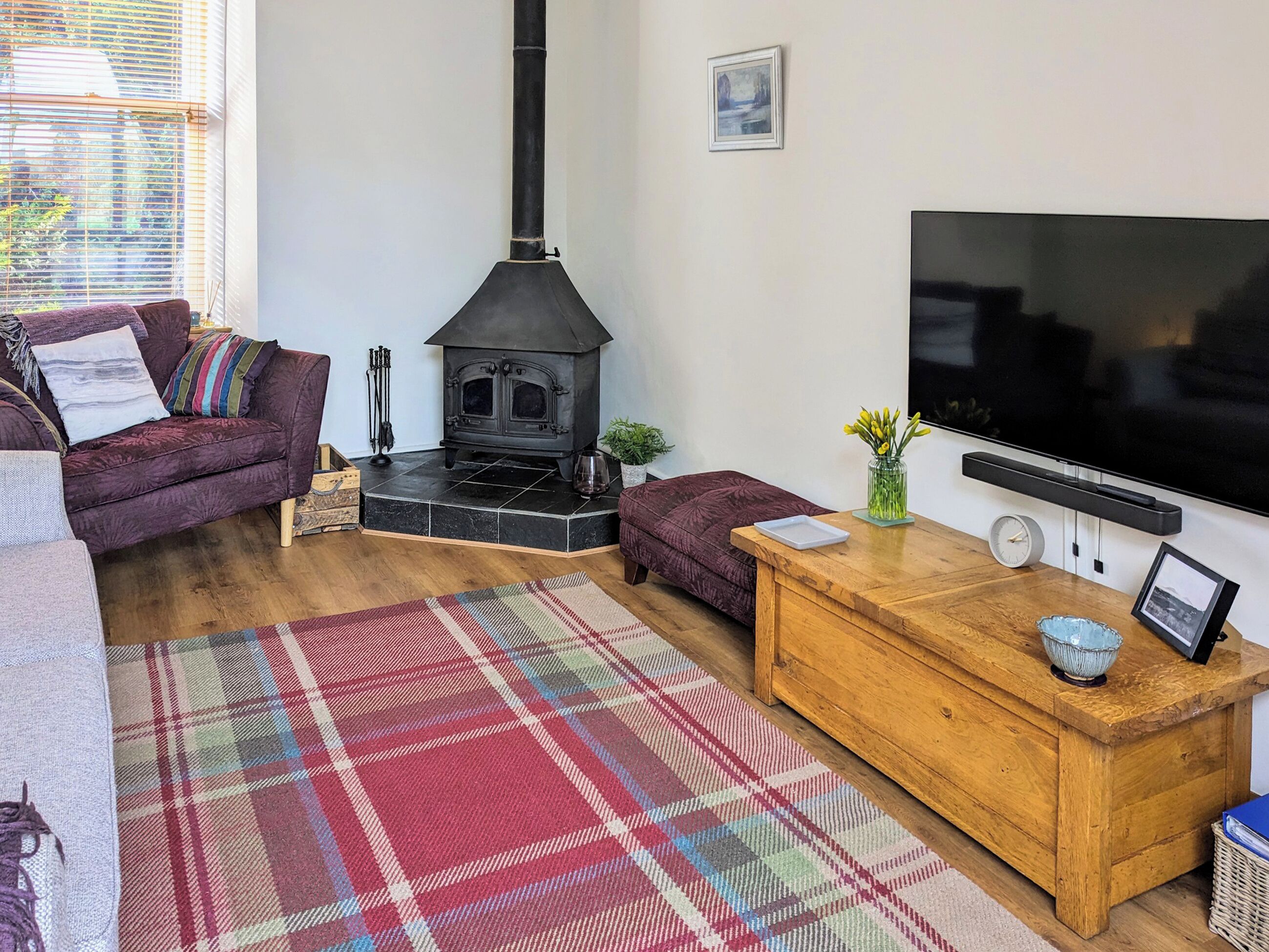 Fernseher, Kamin, Netflix, Streaming-Dienste