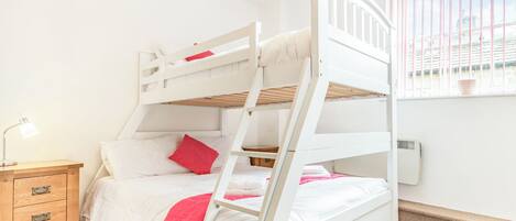 2 camere, Wi-Fi gratuito, lenzuola
