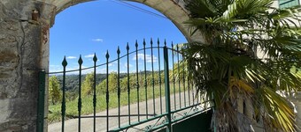 Lacoste - Laroin - Gîte