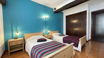 2 bedrooms, internet