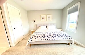 3 slaapkamers, een bureau, een strijkplank/strijkijzer, gratis wifi