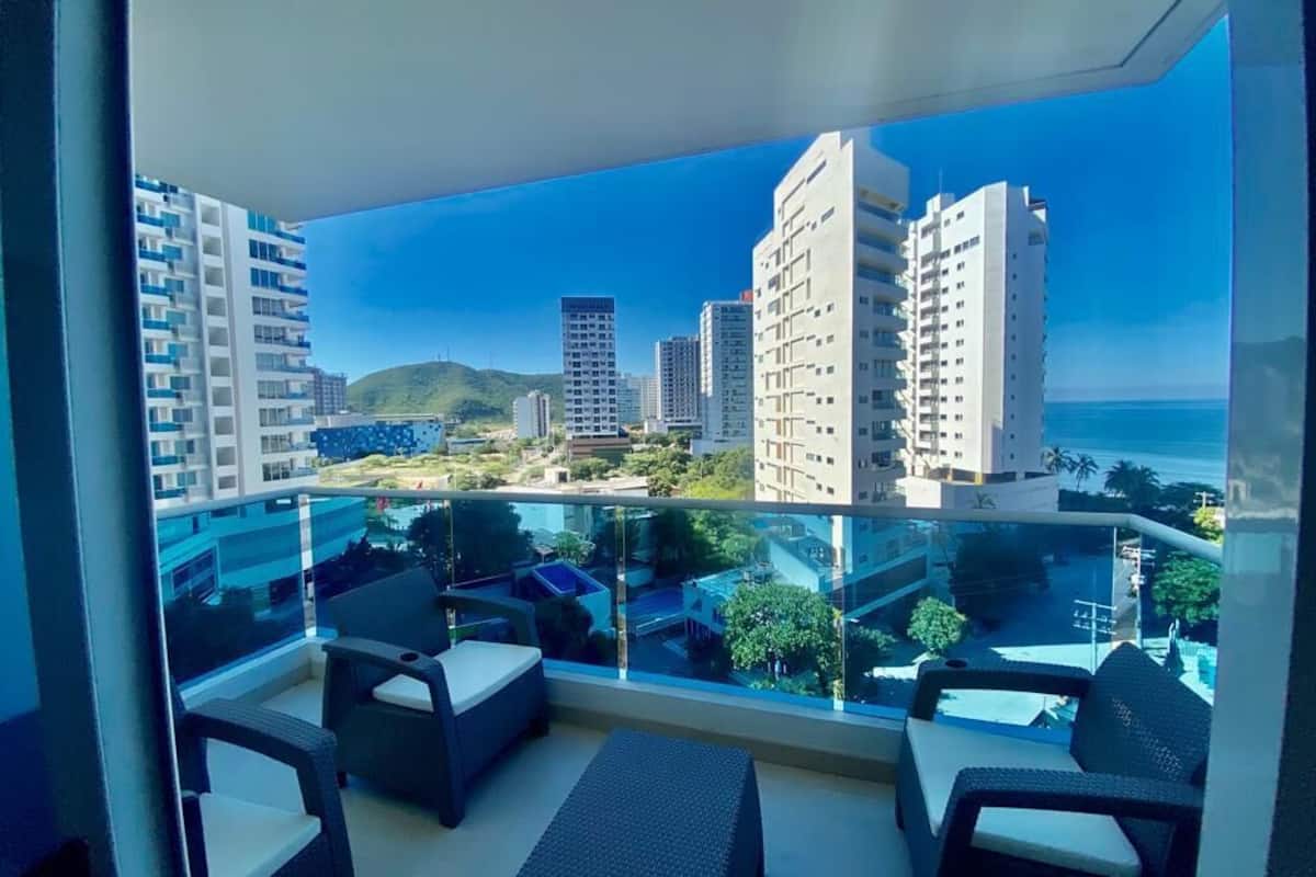 family apartment | balcony