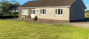 3 bedroom accommodation in Plains, near Glasgow