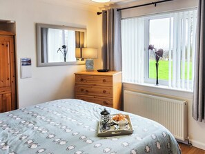 3 chambres, Wi-Fi gratuit, draps fournis