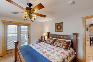 6 bedrooms, Internet, bed sheets