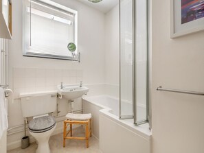 Towels - 2 bedroom accommodation in Felixstowe (Felixstowe)