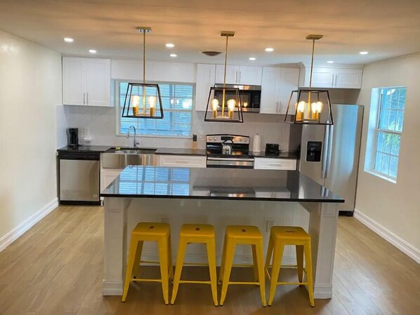 Fridge, microwave, oven, stovetop