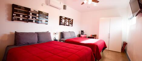 1 chambre, Wi-Fi gratuit, draps fournis