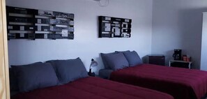 1 室のベッドルーム、WiFi (無料)、ベッドシーツ