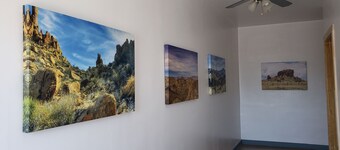 Carmen's Marfa Hotel/Leticia 2 Queen Beds