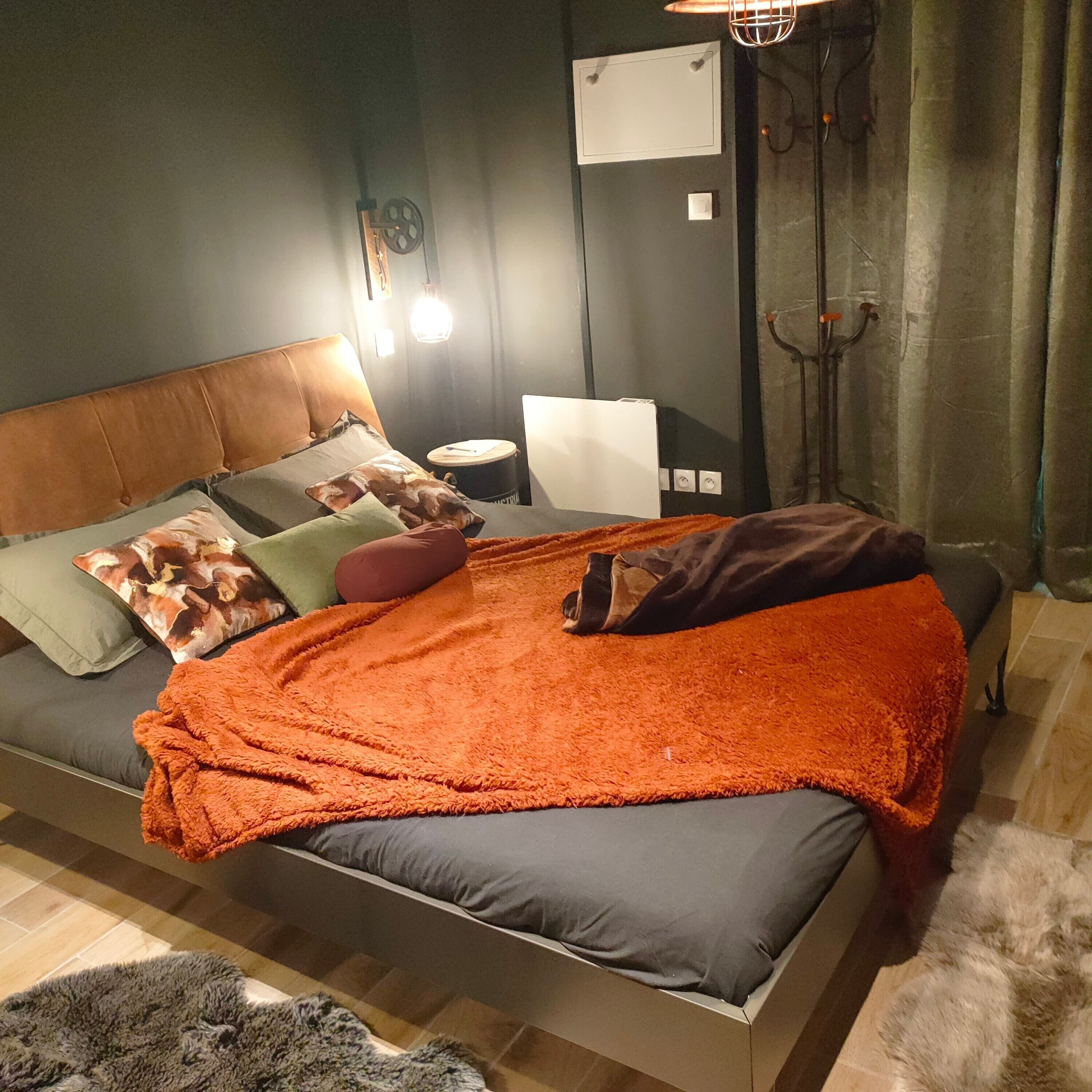 Egyptian cotton sheets, premium bedding, down comforters