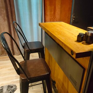 Chambre romantique | Aire de séjour