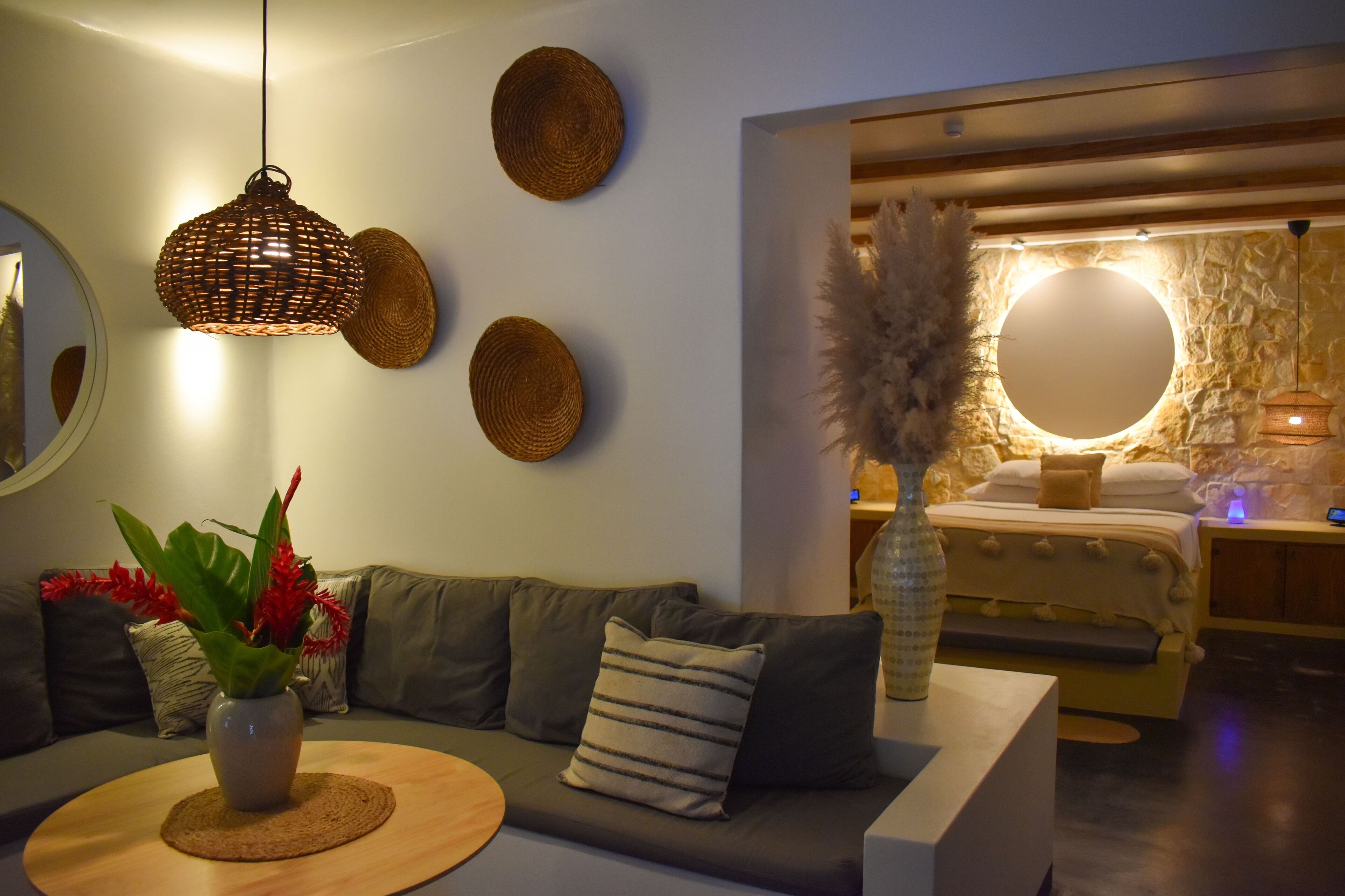 Premium Room | Premium bedding, down comforters, memory foam beds, minibar