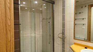 Duschwanne, Haartrockner