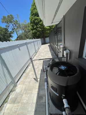 Terrace/patio - Cheerful 3 - bedroom home with pool (Clearwater)