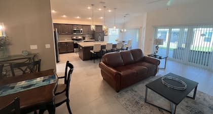 Ultra clean designer home in The Villages (3-bed)