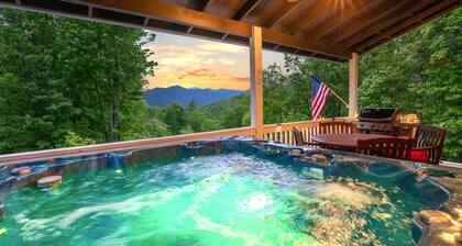 NEW! ★ Modern Mtn Home ★ Amazing Views, Hot Tub, Game Room, Fire Pit