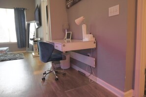 Interior - |1BA 1BA CONDO|HEART OF MIDTOWN ATLANTA|NEAR SHOPS (Atlanta)