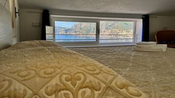 1 chambre, fer et planche à repasser, Wi-Fi, literie fournie