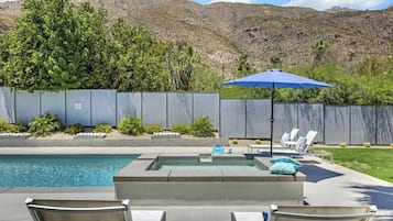 Alberca al aire libre