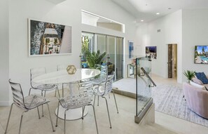 Interior - A+ LOCATION close to downtown in the quiet Mesa enclave! Hot Tub. Fire Pit. (Palm Springs)