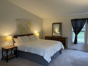 3 bedrooms, free WiFi, bed sheets