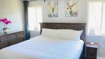 5 habitaciones, escritorio, tabla de planchar con plancha y wifi gratis