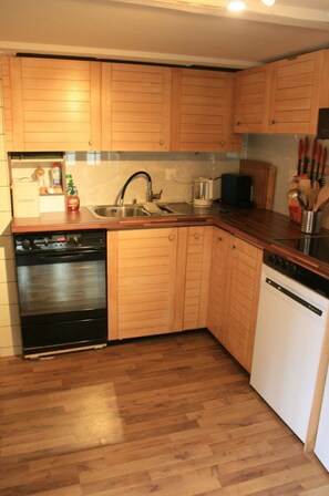 Dishwasher, dining tables