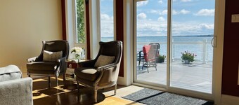 SouthLake cottage on Lake Couchiching