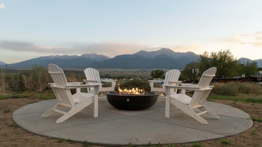 BV Overlook Camp & Lodging