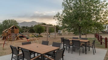 Aire de jeux - extérieure